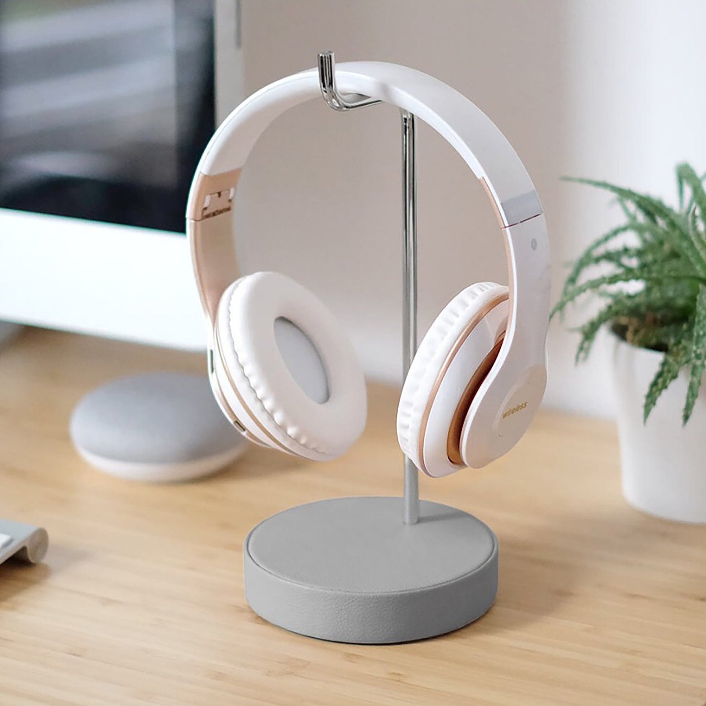 Headphone Stand