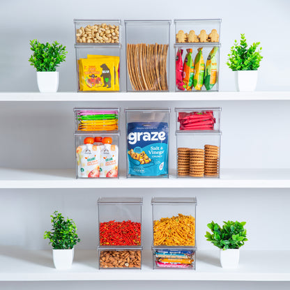Clear extra large airtight food storage canister with flat lid and rubber seal